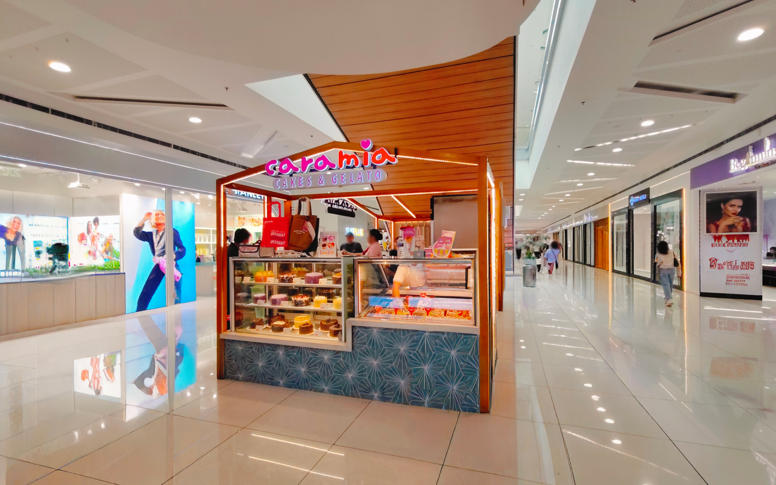 CARAMIA in SM Mall of Asia
